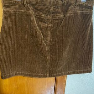 Brown skirt size 9 With zipper